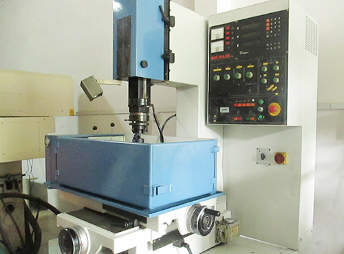 Spark machine tool grinding machine tool.